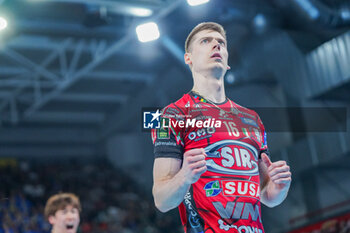 2024-09-22 - 16 Kamil Semeniuk (Sir Susa Vim Perugia) reaction - FINAL - SIR SUSA VIM PERUGIA VS ITAS TRENTINO - SUPERCOPPA - VOLLEYBALL