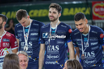 2024-09-22 - 15 Daniele Lavia (Itas Trentino) with medal - FINAL - SIR SUSA VIM PERUGIA VS ITAS TRENTINO - SUPERCOPPA - VOLLEYBALL