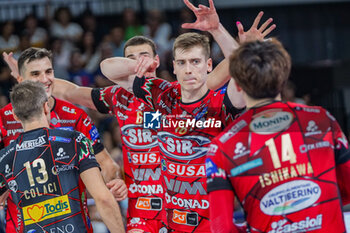 2024-09-22 - 16 Kamil Semeniuk (Sir Susa Vim Perugia) exultation - FINAL - SIR SUSA VIM PERUGIA VS ITAS TRENTINO - SUPERCOPPA - VOLLEYBALL