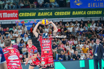 2024-09-22 - 6 Simone Giannelli (Sir Susa Vim Perugia) - FINAL - SIR SUSA VIM PERUGIA VS ITAS TRENTINO - SUPERCOPPA - VOLLEYBALL