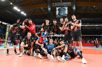2024-01-21 - Cucine Lube Civitanova's group photo after the match - CUCINE LUBE CIVITANOVA VS ALLIANZ MILANO - SUPERLEAGUE SERIE A - VOLLEYBALL
