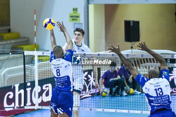 2024-01-24 - (Cisterna Volley)Faure Theo Alexandre attack - CISTERNA VOLLEY VS GAS SALES BLUENERGY PIACENZA - SUPERLEAGUE SERIE A - VOLLEYBALL