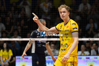 2024-02-11 - Anton Brehme of Valsa Group Modena during the Superleague match between Valsa Group Modena and Cisterna Volleyball at PalaPanini Modena on February 11, 2024 in Modena, Italy. - VALSA GROUP MODENA VS CISTERNA VOLLEY - SUPERLEAGUE SERIE A - VOLLEYBALL