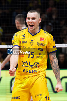 2024-02-11 - Vlad Davyskiba of Valsa Group Modena celebrates the point during the Superleague match between Valsa Group Modena and Cisterna Volleyball at PalaPanini Modena on February 11, 2024 in Modena, Italy. - VALSA GROUP MODENA VS CISTERNA VOLLEY - SUPERLEAGUE SERIE A - VOLLEYBALL