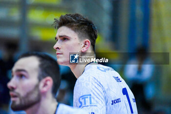 2024-02-14 - (Cisterna Volley) Faure Theo Alexandre - CISTERNA VOLLEY VS SIR SAFETY SUSA VIM PERUGIA - SUPERLEAGUE SERIE A - VOLLEYBALL