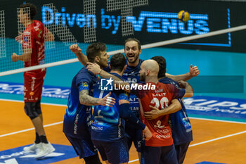2024-03-24 - Exultation of Players of Mint Vero Volley Monza - PLAYOFF - MINT VERO VOLLEY MONZA VS CUCINE LUBE CIVITANOVA - SUPERLEAGUE SERIE A - VOLLEYBALL