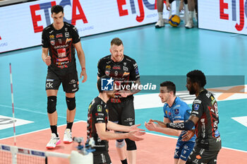2024-03-27 - Cucine Lube Civitanova's team rejoices after a point - PLAYOFF - CUCINE LUBE CIVITANOVA VS MINE VERO VOLLEY MONZA - SUPERLEAGUE SERIE A - VOLLEYBALL