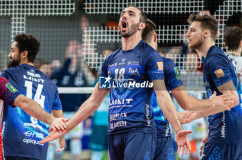 2024-03-31 - Disappointment of Gabriele Di Martino - Mint Vero Volley Monza - PLAYOFF - ITAS TRENTINO VS MINT VERO VOLLEY MONZA - SUPERLEAGUE SERIE A - VOLLEYBALL