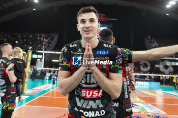 2024-03-31 - ben tara wassim (sir susa vim perugia) rejoices for the victory of the race - PLAYOFF - SIR SUSA VIM PERUGIA VS ALLIANZ MILANO - SUPERLEAGUE SERIE A - VOLLEYBALL