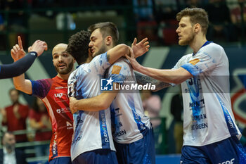 2024-04-03 - Happiness of Players of Mint Vero Volley Monza during the Playoff Semifinal game2 Serie A1 Men's Volleyball Championship between Mint Vero Volley Monza vs Itas Trentino at Opiquad Arena, Monza, Italy on April 3, 2023 - PLAYOFF - MINT VERO VOLLEY MONZA VS ITAS TRENTINO - SUPERLEAGUE SERIE A - VOLLEYBALL