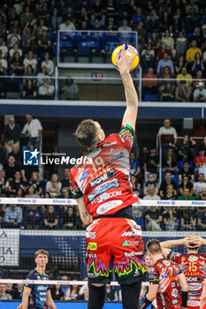 11/04/2024 - ROBERTO RUSSO (SIR SUSA VIM PERUGIA) - PLAYOFF - ALLIANZ MILANO VS SIR SUSA VIM PERUGIA - SUPERLEGA SERIE A - VOLLEY