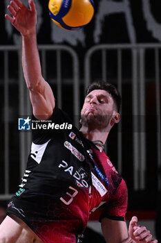 2024-04-07 - Actions game and players' images between Pallavolo Padova and Cucine Lube Civitanova in the Volleyball - Superleague Serie A - Playoff 5° Posto 2023/2024 at Pala Kioene di Padova, Italy on April 7, 2024. - PLAYOFF 5° POSTO - PALLAVOLO PADOVA VS CUCINE LUBE CIVITANOVA - SUPERLEAGUE SERIE A - VOLLEYBALL