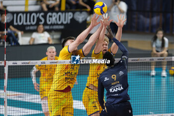 13/04/2024 - Block of Anton Brehme of Valsa Group Modena during the match between Rana Verona and Valsa Group Modena, qualifications pool of playoff Challenge Cup of Superlega Italian Volleball Championship 2023/2024 at Pala AGSM-AIM on April 13, 2024, Verona, Italy. - PLAYOFF 5° POSTO - RANA VERONA VS VALSA GROUP MODENA - SUPERLEGA SERIE A - VOLLEY