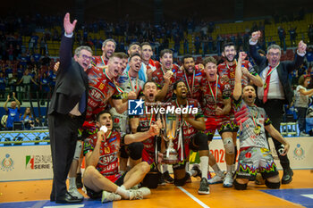 2024-04-28 - Happiness Players of Sir Safety Perugia during awards ceremony of Final SuperLega Italian Volleyball Championship between Mint Vero Volley Monza vs Sir Safety Susa Perugia at Opiquad Arena, Monza, Italy on April 28, 2024
 - PLAYOFF - FINAL - MINT VERO VOLLEY MONZA VS SIR SUSA VIM PERUGIA - SUPERLEAGUE SERIE A - VOLLEYBALL