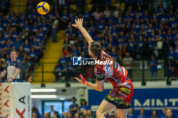 2024-04-28 - Simone Giannelli (Sir Safety Perugia) during the game4 of Final SuperLega Italian Volleyball Championship between Mint Vero Volley Monza vs Sir Safety Susa Perugia at Opiquad Arena, Monza, Italy on April 28, 2024
 - PLAYOFF - FINAL - MINT VERO VOLLEY MONZA VS SIR SUSA VIM PERUGIA - SUPERLEAGUE SERIE A - VOLLEYBALL