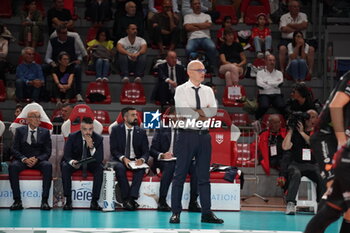 2024-09-28 - Allenatore Giampaolo Medei ( Cucine Lube Civitanova ) - CUCINE LUBE CIVITANOVA VS SONEPAR PADOVA - SUPERLEAGUE SERIE A - VOLLEYBALL