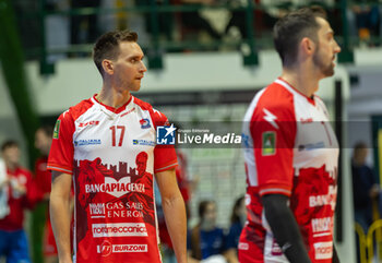 2024-10-05 - Romano Yuri (Gas Sales Bluenergy Piacenza) during Serie A1 Men's Volleyball Championship between Mint Vero Volley Monza vs Gas Sales Piacenza at Opiquad Arena, Monza, Italy on October 5, 2024 - VERO VOLLEY MONZA VS GAS SALES BLUENERGY PIACENZA - SUPERLEAGUE SERIE A - VOLLEYBALL