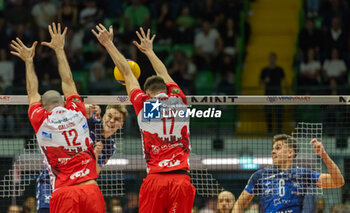 2024-10-05 - Luka Marttila (Mint Vero Volley Monza) during Serie A1 Men's Volleyball Championship between Mint Vero Volley Monza vs Gas Sales Piacenza at Opiquad Arena, Monza, Italy on October 5, 2024 - VERO VOLLEY MONZA VS GAS SALES BLUENERGY PIACENZA - SUPERLEAGUE SERIE A - VOLLEYBALL