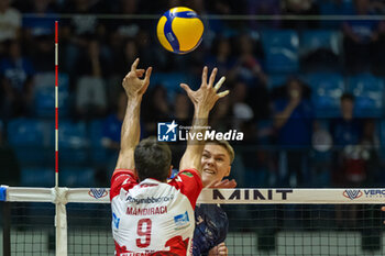 2024-10-05 - Luka Marttila (Mint Vero Volley Monza) during Serie A1 Men's Volleyball Championship between Mint Vero Volley Monza vs Gas Sales Piacenza at Opiquad Arena, Monza, Italy on October 5, 2024 - VERO VOLLEY MONZA VS GAS SALES BLUENERGY PIACENZA - SUPERLEAGUE SERIE A - VOLLEYBALL