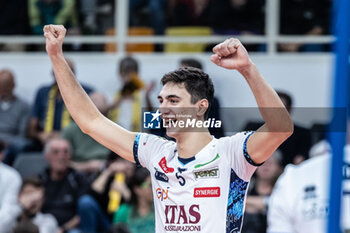 2024-10-20 - Exultation by Alessandro Michieletto - Itas Trentino - ITAS TRENTINO VS VALSA GROUP MODENA - SUPERLEAGUE SERIE A - VOLLEYBALL