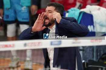 2024-10-20 - falasca guillermo (1° coach cisterna volley) - SIR SUSA VIM PERUGIA VS CISTERNA VOLLEY - SUPERLEAGUE SERIE A - VOLLEYBALL