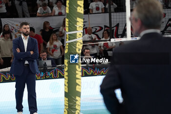 2024-10-20 - falasca guillermo (1° coach cisterna volley) - SIR SUSA VIM PERUGIA VS CISTERNA VOLLEY - SUPERLEAGUE SERIE A - VOLLEYBALL