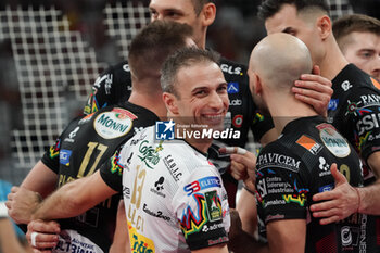 2024-10-20 - massimo colaci (sir susa vim perugia) rejoices - SIR SUSA VIM PERUGIA VS CISTERNA VOLLEY - SUPERLEAGUE SERIE A - VOLLEYBALL