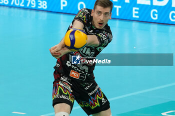 2024-10-20 - semeniuk kamil (n.16 Sir susa vim perugia) - SIR SUSA VIM PERUGIA VS CISTERNA VOLLEY - SUPERLEAGUE SERIE A - VOLLEYBALL