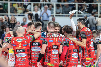 2024-10-27 - Final exultation of Sir Susa Vim Perugia - ITAS TRENTINO VS SIR SUSA VIM PERUGIA - SUPERLEAGUE SERIE A - VOLLEYBALL