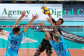 2024-10-27 - Attack Chinenyeze Barthelemy (CucineLube Civitanova-Cisterna Volley) - CUCINE LUBE CIVITANOVA VS CISTERNA VOLLEY - SUPERLEAGUE SERIE A - VOLLEYBALL