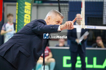 2024-10-27 - COACH RADOSTIN STOYTCHEV (RANA VERONA) - ALLIANZ MILANO VS RANA VERONA - SUPERLEAGUE SERIE A - VOLLEYBALL