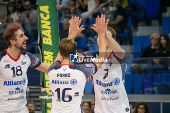 2024-10-27 - PAOLO PORRO AND FERRE REGGERS (POWERVOLLEY MILANO) - ALLIANZ MILANO VS RANA VERONA - SUPERLEAGUE SERIE A - VOLLEYBALL