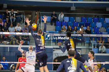 2024-10-27 - MONSTER BLOCK MARCO VITELLI (RANA VERONA) - ALLIANZ MILANO VS RANA VERONA - SUPERLEAGUE SERIE A - VOLLEYBALL