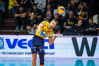 2024-10-27 - Buchegger Paul ( Valsa Group Modena ) - VALSA GROUP MODENA VS VERO VOLLEY MONZA - SUPERLEAGUE SERIE A - VOLLEYBALL