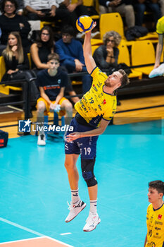 2024-10-27 - Buchegger Paul ( Valsa Group Modena ) - VALSA GROUP MODENA VS VERO VOLLEY MONZA - SUPERLEAGUE SERIE A - VOLLEYBALL