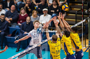 2024-10-27 - Martial Luka ( Mine Vero Volley Monza ) - VALSA GROUP MODENA VS VERO VOLLEY MONZA - SUPERLEAGUE SERIE A - VOLLEYBALL