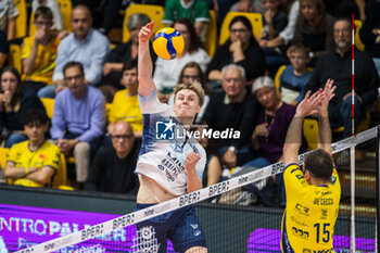 2024-10-27 - Martial Luka ( Mine Vero Volley Monza ) - VALSA GROUP MODENA VS VERO VOLLEY MONZA - SUPERLEAGUE SERIE A - VOLLEYBALL