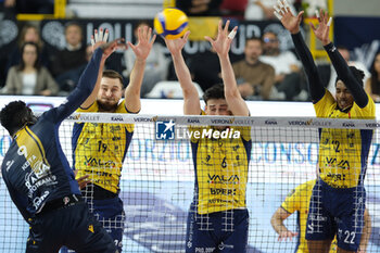 02/11/2024 - Block of Paul Buchegger of Valsa Group Modena and Tommaso Rinaldi of Valsa Group Modena during the match between Rana Verona and Valsa Group Modena, regular season of the SuperLega Italian Volleyball Championship 2024/2025, at Pala AGSM-AIM in Verona, Italy on November 2, 2024. - RANA VERONA VS VALSA GROUP MODENA - SUPERLEGA SERIE A - VOLLEY