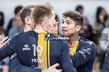 10/11/2024 - Luca Spirito and Rok Mozic - Rana Verona - ITAS TRENTINO VS RANA VERONA - SUPERLEGA SERIE A - VOLLEY