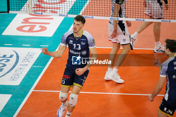 09/11/2024 - DAVIDE GARDINI (POWERVOLLEY MILANO - ALLIANZ MILANO VS YUASA BATTERY GROTTAZZOLINA - SUPERLEGA SERIE A - VOLLEY