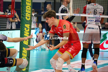 09/11/2024 - MATTEO STAFORINI (POWERVOLLEY MILANO) - ALLIANZ MILANO VS YUASA BATTERY GROTTAZZOLINA - SUPERLEGA SERIE A - VOLLEY