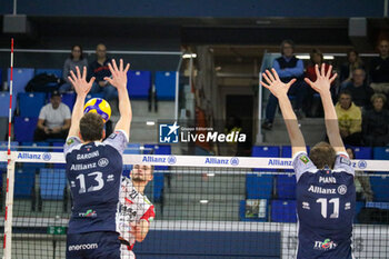 09/11/2024 - MONSTER BLOCK DAVIDE GARDINI AND MATTEO PIANO (POWERVOLLEY MILANO) - ALLIANZ MILANO VS YUASA BATTERY GROTTAZZOLINA - SUPERLEGA SERIE A - VOLLEY