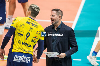 2024-11-10 - Giuliani Alberto ( Valsa Group Modena ) - VALSA GROUP MODENA VS CISTERNA VOLLEY - SUPERLEAGUE SERIE A - VOLLEYBALL