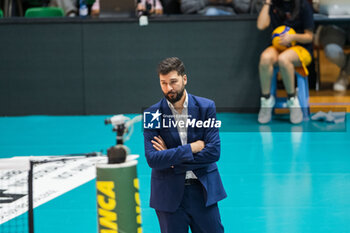 2024-11-10 - Falasca Guillermo ( Cisterna Volley ) - VALSA GROUP MODENA VS CISTERNA VOLLEY - SUPERLEAGUE SERIE A - VOLLEYBALL