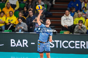 2024-11-10 - Diamantini Enrico ( Cisterna Volley ) - VALSA GROUP MODENA VS CISTERNA VOLLEY - SUPERLEAGUE SERIE A - VOLLEYBALL