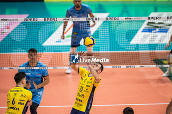 2024-11-10 - De Cecco Luciano ( Valsa Group Modena ) - VALSA GROUP MODENA VS CISTERNA VOLLEY - SUPERLEAGUE SERIE A - VOLLEYBALL