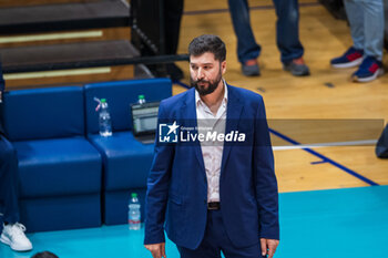 2024-11-10 - Falasca Guillermo ( Cisterna Volley ) - VALSA GROUP MODENA VS CISTERNA VOLLEY - SUPERLEAGUE SERIE A - VOLLEYBALL