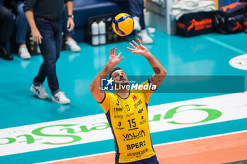 2024-11-10 - De Cecco Luciano ( Valsa Group Modena ) - VALSA GROUP MODENA VS CISTERNA VOLLEY - SUPERLEAGUE SERIE A - VOLLEYBALL