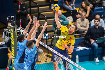 2024-11-10 - Buchegger Paul ( Valsa Group Modena ) - VALSA GROUP MODENA VS CISTERNA VOLLEY - SUPERLEAGUE SERIE A - VOLLEYBALL