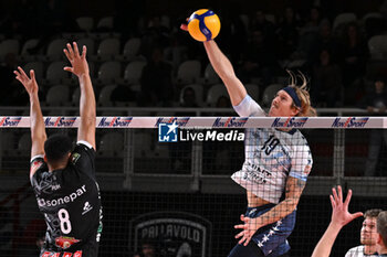 2024-11-10 - Actions of the game and players' images during the match between Sonepar Padova vs Vero Volley Monza match at Kioene Arena Padova - 10th Novembre 2024, during the VOLLEYBALL - SUPERLEAGUE SERIE A - SONEPAR PADOVA VS VERO VOLLEY MONZA - SUPERLEAGUE SERIE A - VOLLEYBALL